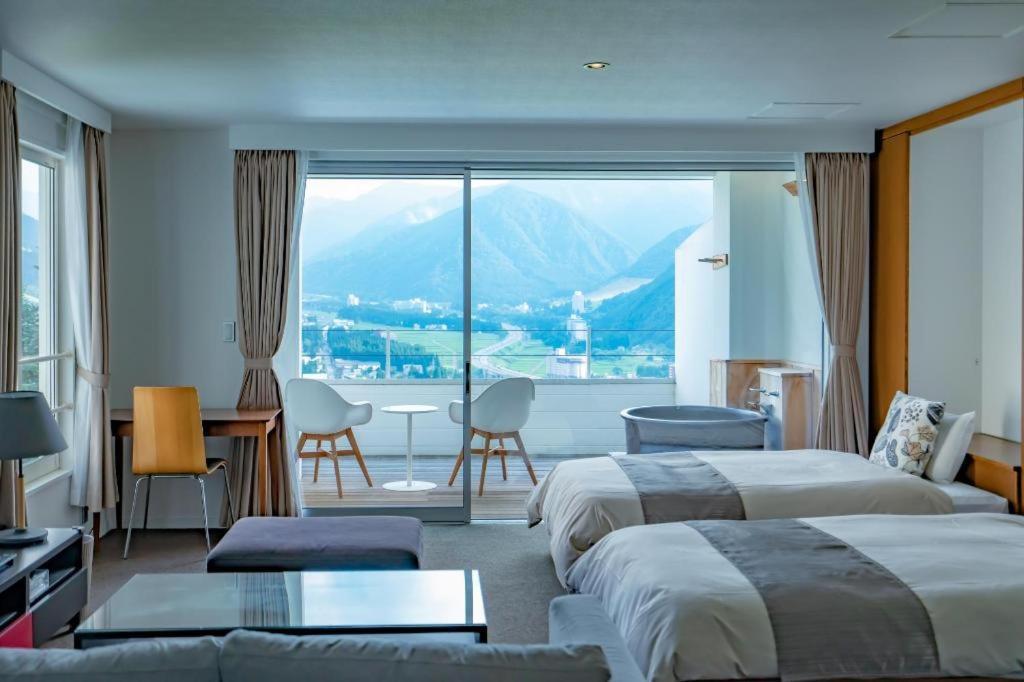 Sierra Resort Yuzawa Yuzawa  Exteriör bild
