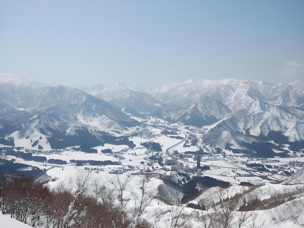 Sierra Resort Yuzawa Yuzawa  Exteriör bild